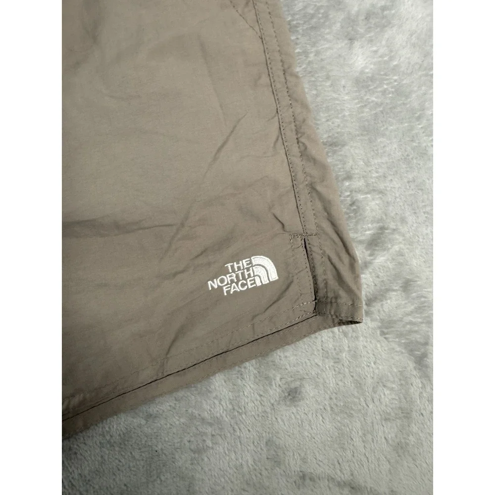 The North Face Shorts Mens Large Beige Belted Hiking Trail Outdoor